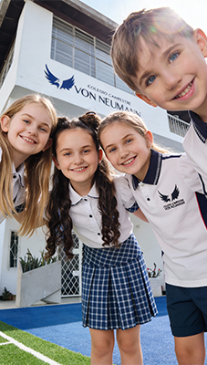 Estudiantes Infantiles Colegio Campestre en Floridablanca Von Neumann