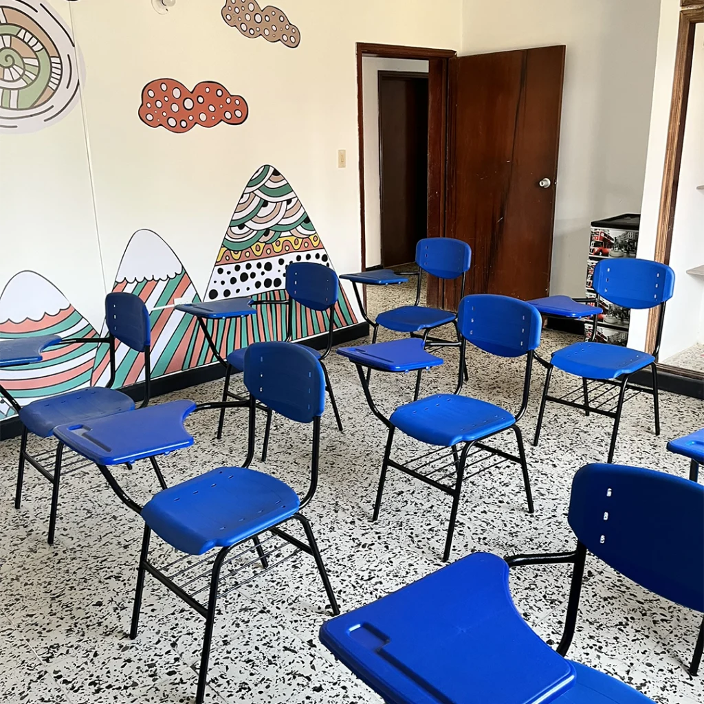 Exterior-Colegio-Campestre-en-Floridablanca-Von-Neumann-salon-5